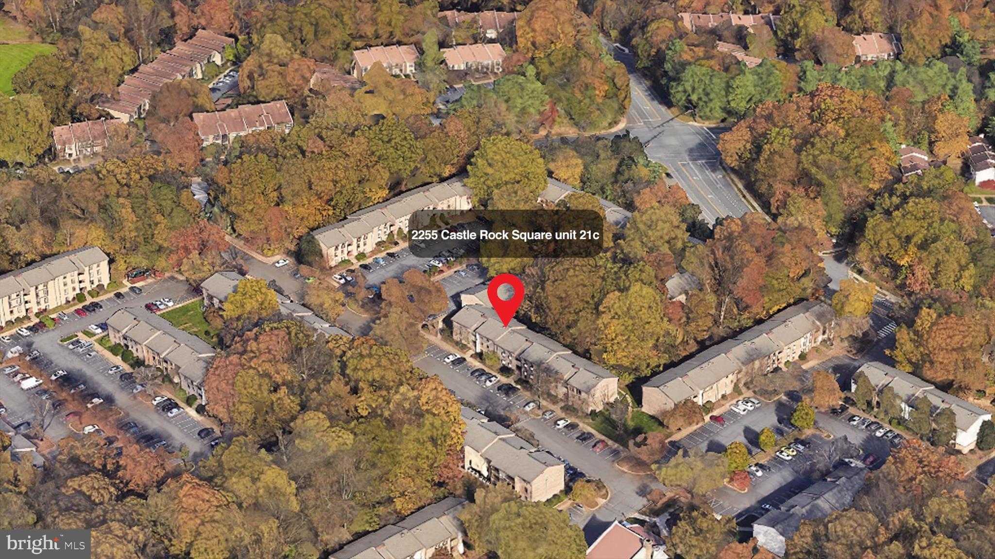 2255 Castle Rock Square, Unit 21C Reston, VA 20191 - Photo 20 of 33 an aerial view of residential houses with outdoor space