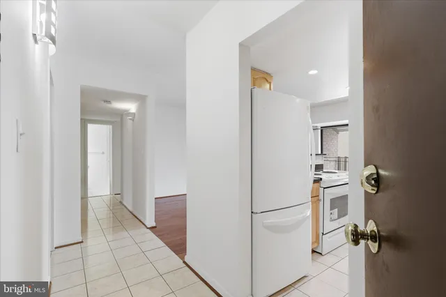 $344,500 | 2255 Castle Rock Square, Unit 21C, Reston, VA 20191