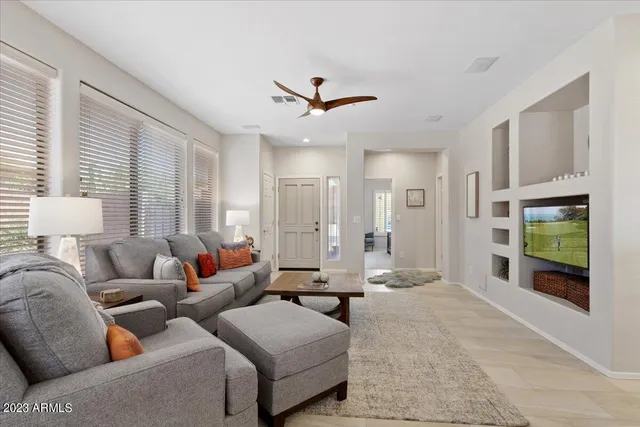 $4,000 | 41410 North Fairgreen Way, Anthem, AZ 85086