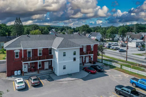 $1,050,000 | 2-6 Perkins Place, Haverhill, NH 03785