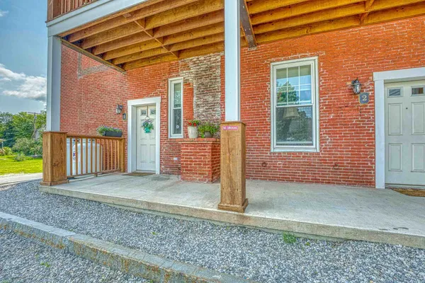 $1,050,000 | 2-6 Perkins Place, Haverhill, NH 03785