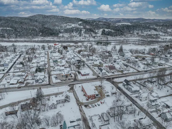 $1,050,000 | 2-6 Perkins Place, Haverhill, NH 03785