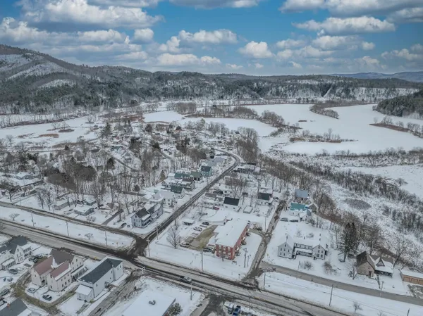 $1,050,000 | 2-6 Perkins Place, Haverhill, NH 03785