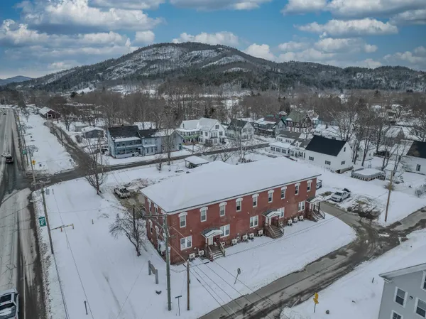 $1,050,000 | 2-6 Perkins Place, Haverhill, NH 03785
