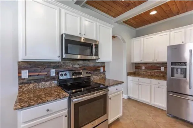 $5,000 | 6914 Quiet Creek Drive, Bradenton, FL 34212