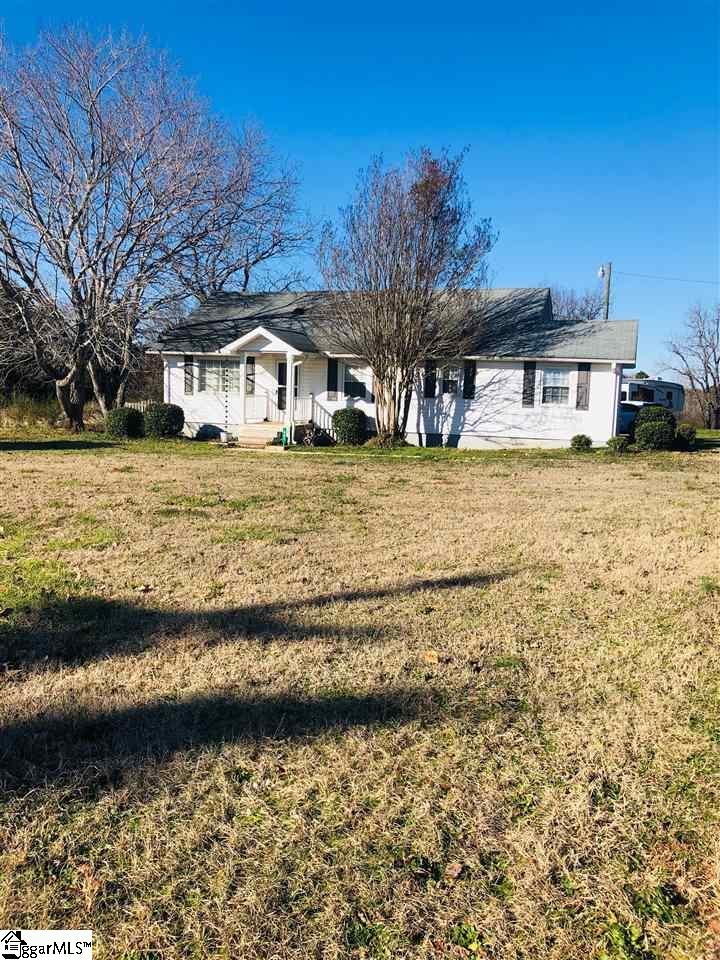 961 Brick House Road Laurens, SC 29360 - Photo 1 of 25