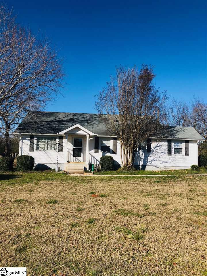 961 Brick House Road Laurens, SC 29360 - Photo 2 of 25