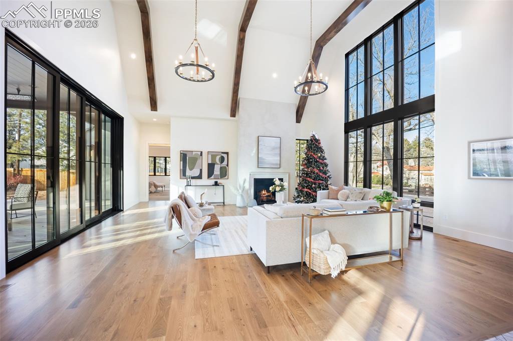 10 5th Street Colorado Springs, CO 80906 - Photo 2 of 45