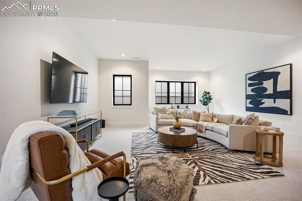 10 5th Street Colorado Springs, CO 80906 - Photo 29 of 45