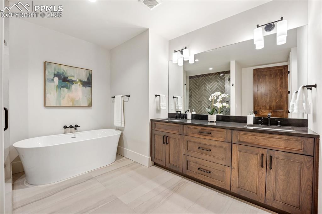 10 5th Street Colorado Springs, CO 80906 - Photo 37 of 45