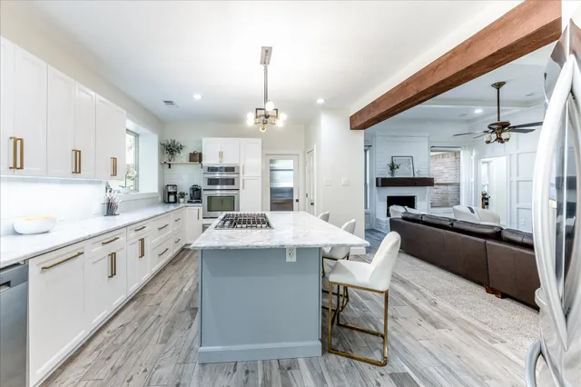 $764,900 | 57 Cascade Springs Place, The Woodlands, TX 77381