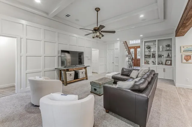 $764,900 | 57 Cascade Springs Place, The Woodlands, TX 77381