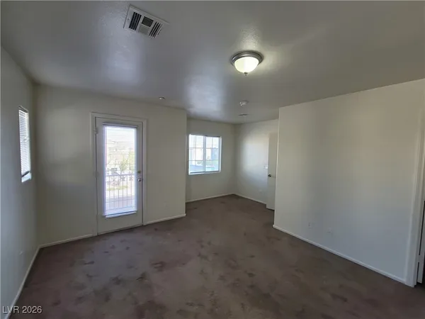 $1,550 | 9157 Desirable Court, Las Vegas, NV 89149