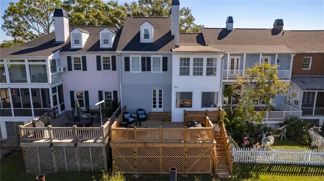 $275,000 | 8 Place Lafitte, Unit 8, Madisonville, LA 70447