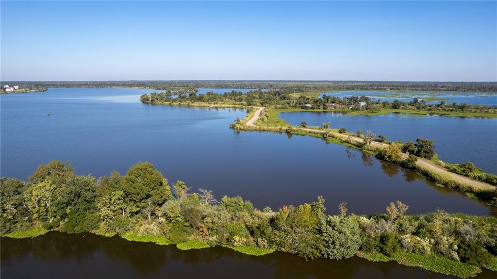 8 Place Lafitte, Unit 8 Madisonville, LA 70447 - Photo 7 of 48
