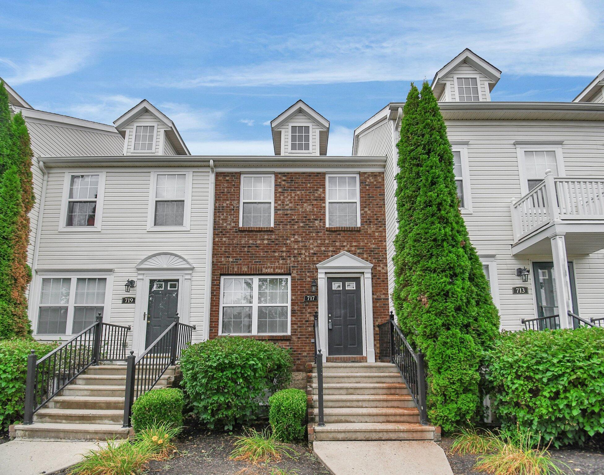 717 Lazelle Road Westerville, OH 43081 - Photo 1 of 24 Welcome Home!