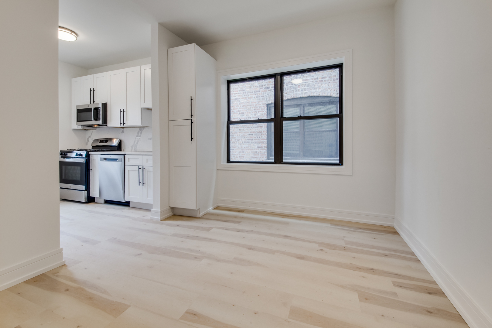 3050 West Cortland Street, Unit 103 Chicago, IL 60647 - Photo 7 of 17