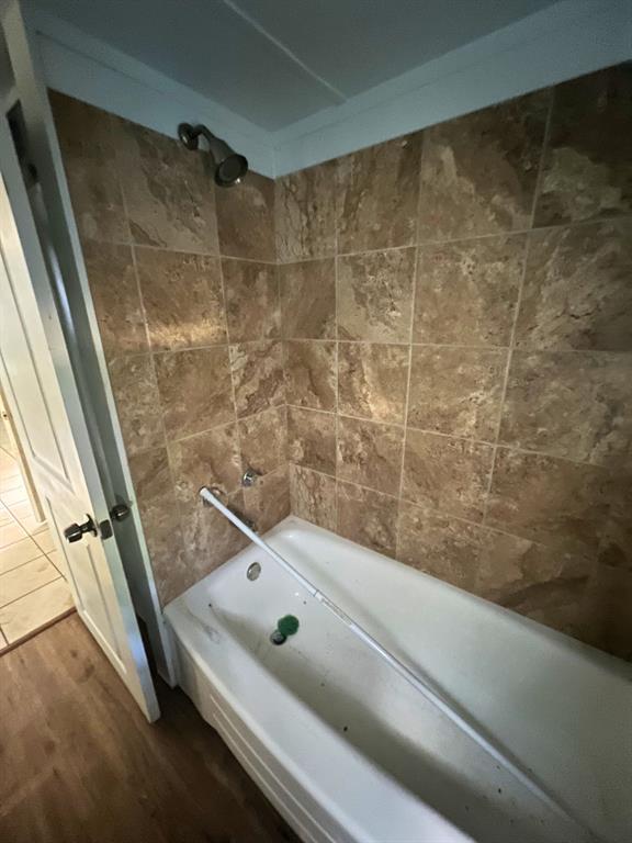 728 Ritchey Street Gainesville, TX 76240 - Photo 13 of 37