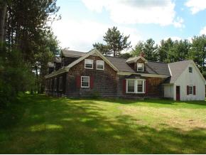 418 Cape Cod Road Stowe, VT 05672 - Photo 3 of 9 Gallery Image 3