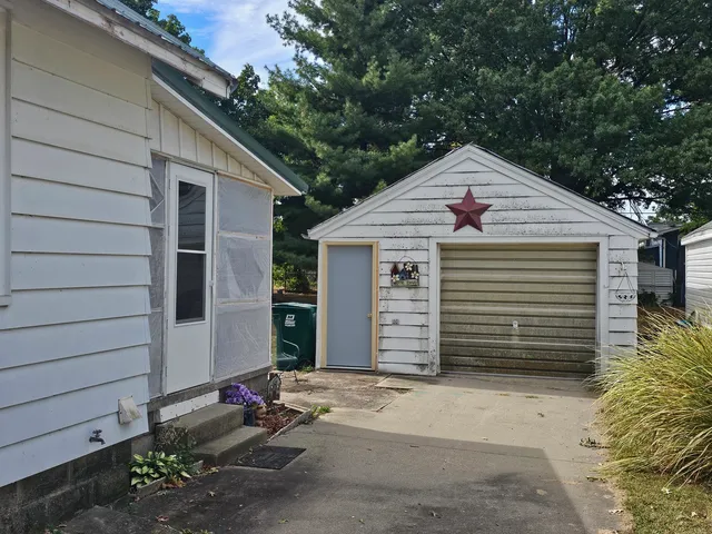 $79,900 | 1116 Mary Avenue, Rock Falls, IL 61071