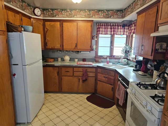 $79,900 | 1116 Mary Avenue, Rock Falls, IL 61071