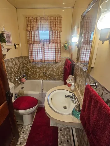 $79,900 | 1116 Mary Avenue, Rock Falls, IL 61071