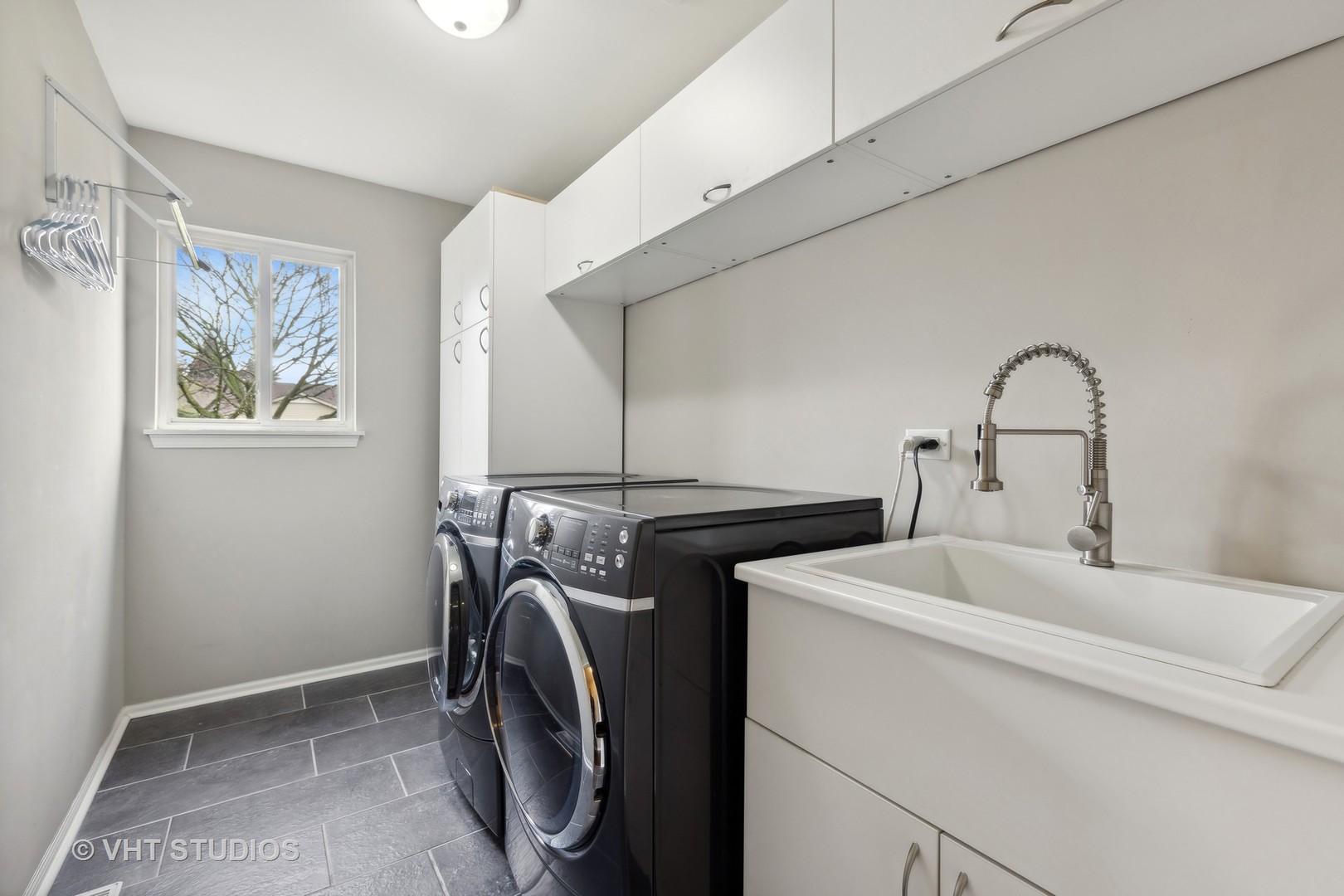 230 Willow Bend Bolingbrook, IL 60490 - Photo 17 of 29 a utility room with dryer and washer
