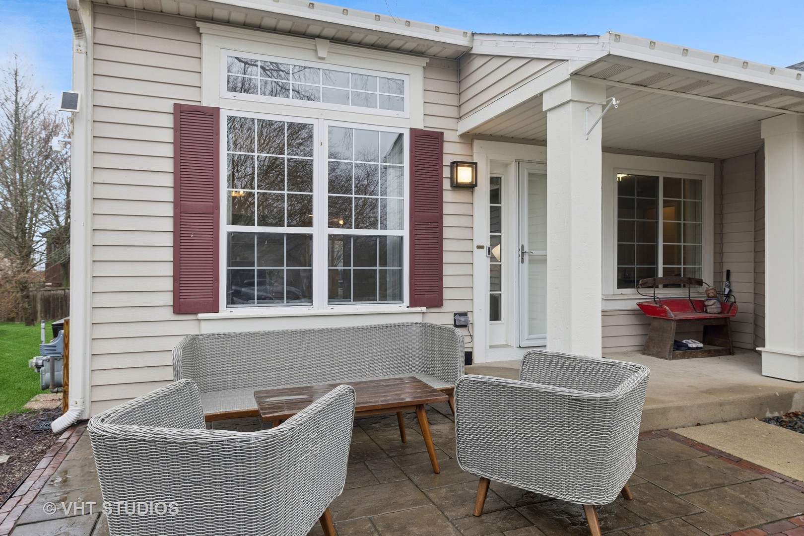 230 Willow Bend Bolingbrook, IL 60490 - Photo 3 of 29 a view of a house and outdoor kitchen with a tub