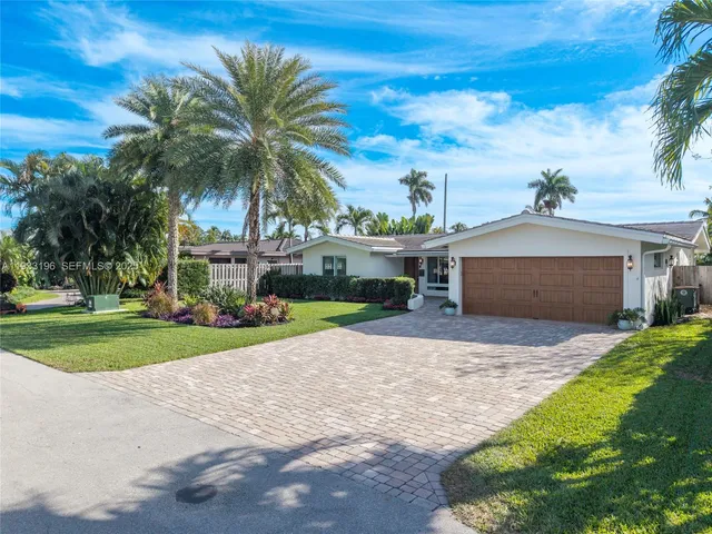 $1,250,000 | 2832 Northeast 34th Street, Lighthouse Point, FL 33064