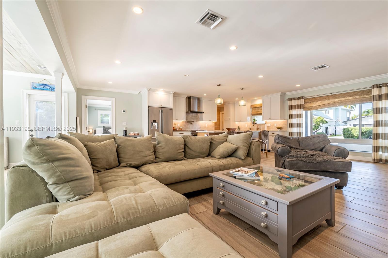 2832 Northeast 34th Street Lighthouse Point, FL 33064 - Photo 26 of 53