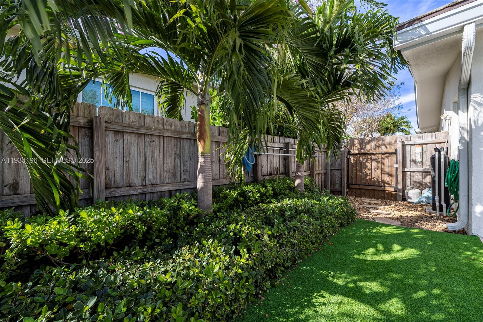 2832 Northeast 34th Street Lighthouse Point, FL 33064 - Photo 51 of 53