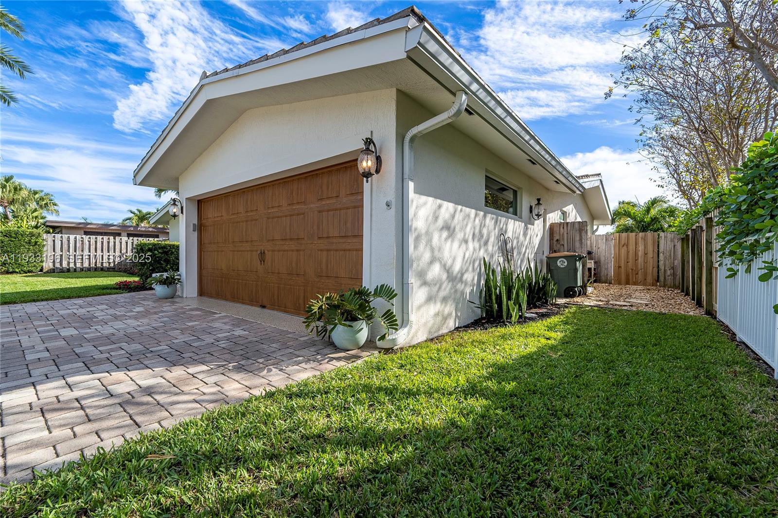 2832 Northeast 34th Street Lighthouse Point, FL 33064 - Photo 52 of 53