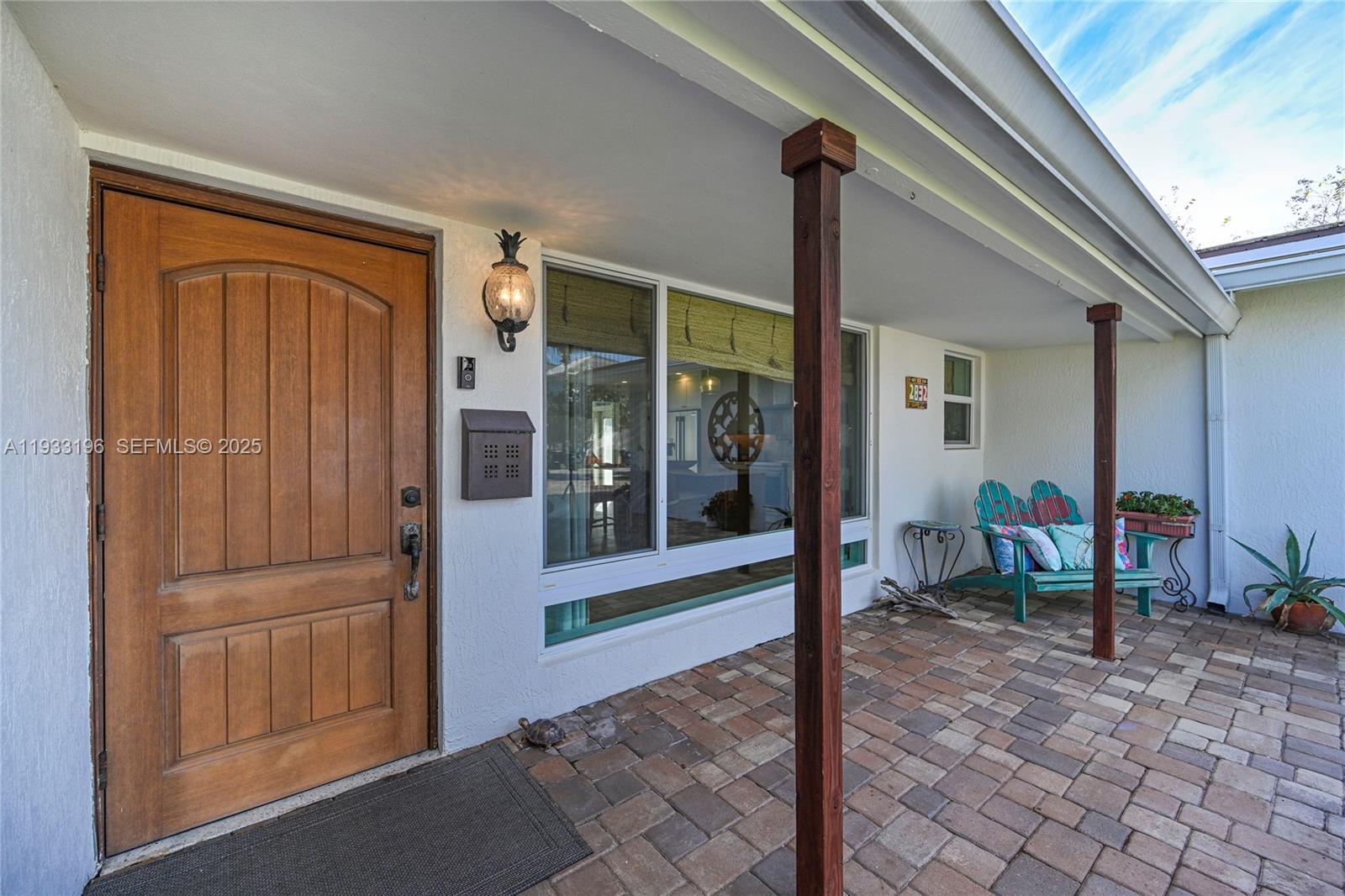 2832 Northeast 34th Street Lighthouse Point, FL 33064 - Photo 8 of 53