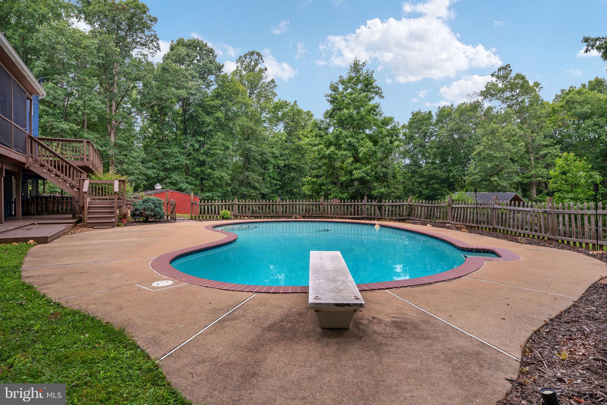 60 River Falls Road Fredericksburg, VA 22406 - Photo 54 of 73 Fully enclosed with lots of pool deck space