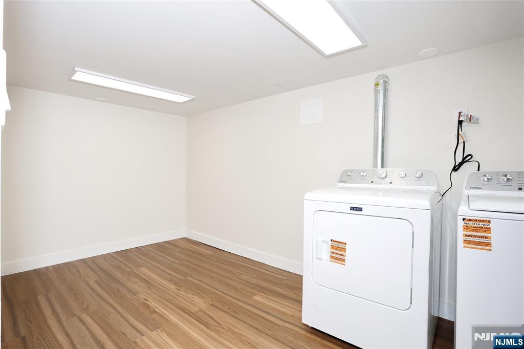20 Dojean Court Bergenfield, NJ 07621 - Photo 40 of 50