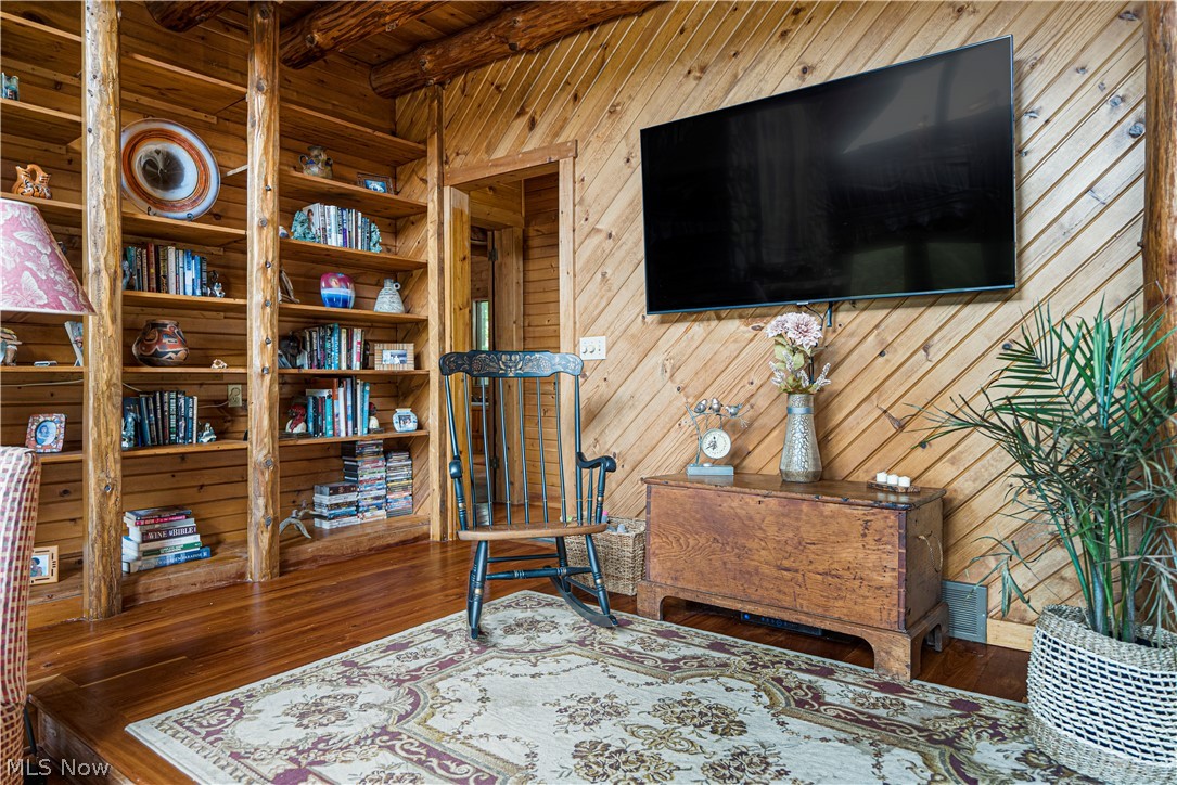 2807 Clinton Road Clinton, OH 44216 - Photo 11 of 35 Gallery Image 11