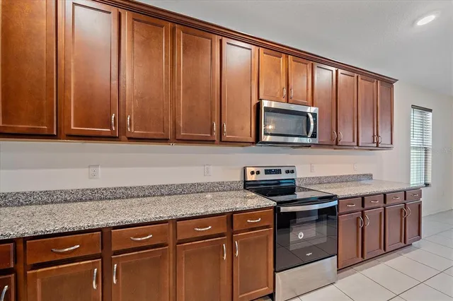 $2,600 | 4807 Windy Hammock Way, Palmetto, FL 34221