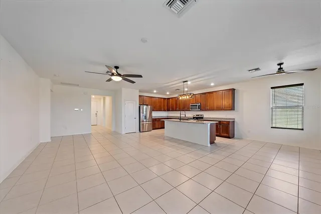 $2,600 | 4807 Windy Hammock Way, Palmetto, FL 34221