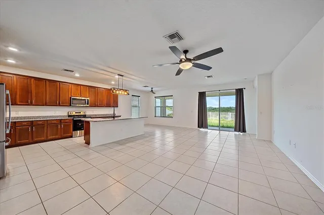 $2,600 | 4807 Windy Hammock Way, Palmetto, FL 34221