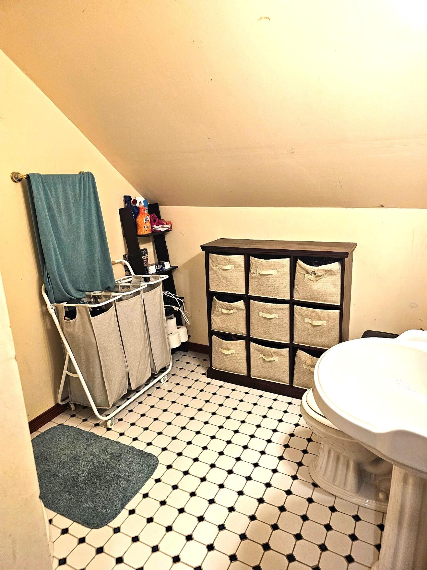 772 Fox River Road Valparaiso, IN 46385 - Photo 18 of 21 1500x2000