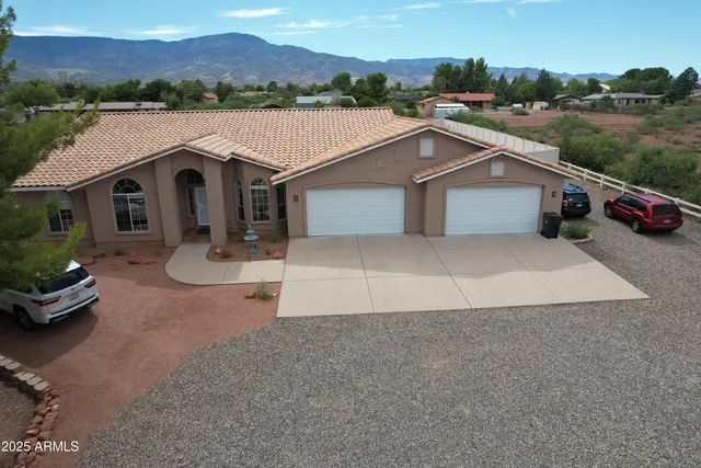 $889,000 | 1000 South 12th Street, Cottonwood, AZ 86326