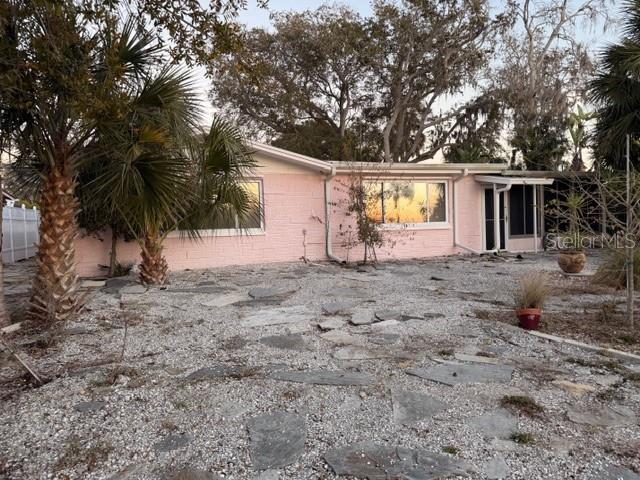 7127 Peninsular Drive New Port Richey, FL 34652 - Photo 13 of 22