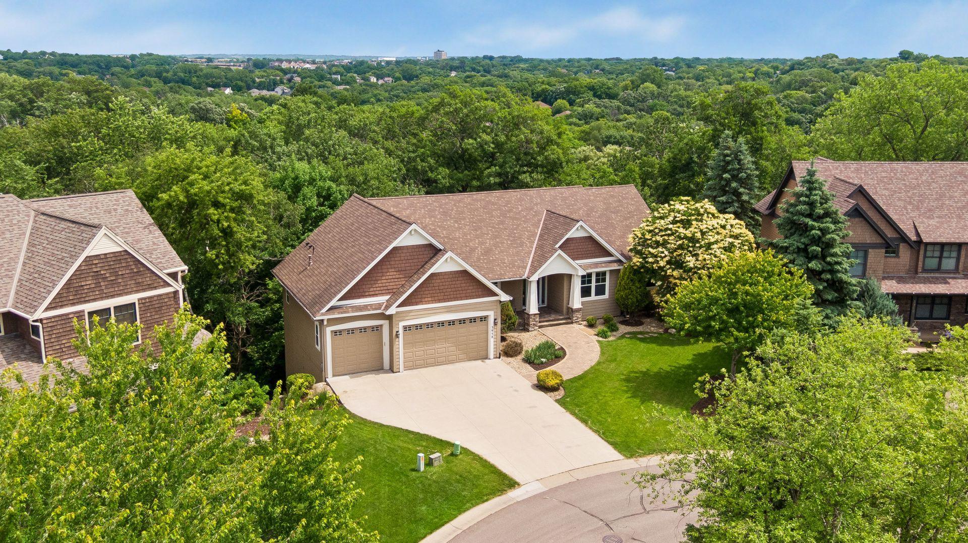 3958 Greystone Ridge Eagan, MN 55122 - Photo 2 of 71
