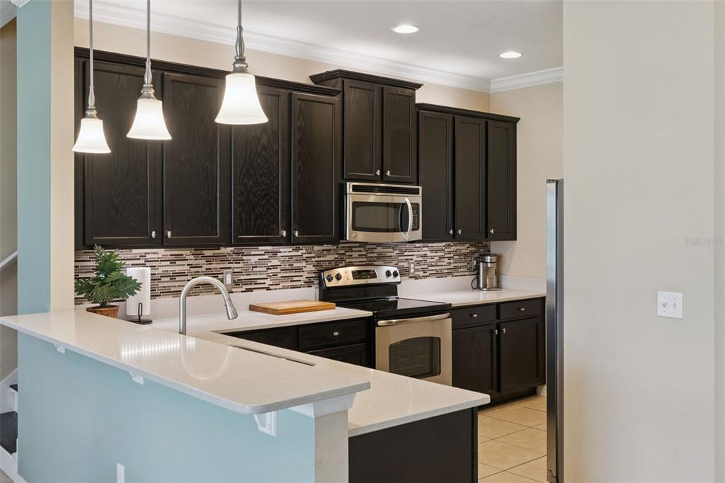 9194 Shepton Street Orlando, FL 32825 - Photo 5 of 35