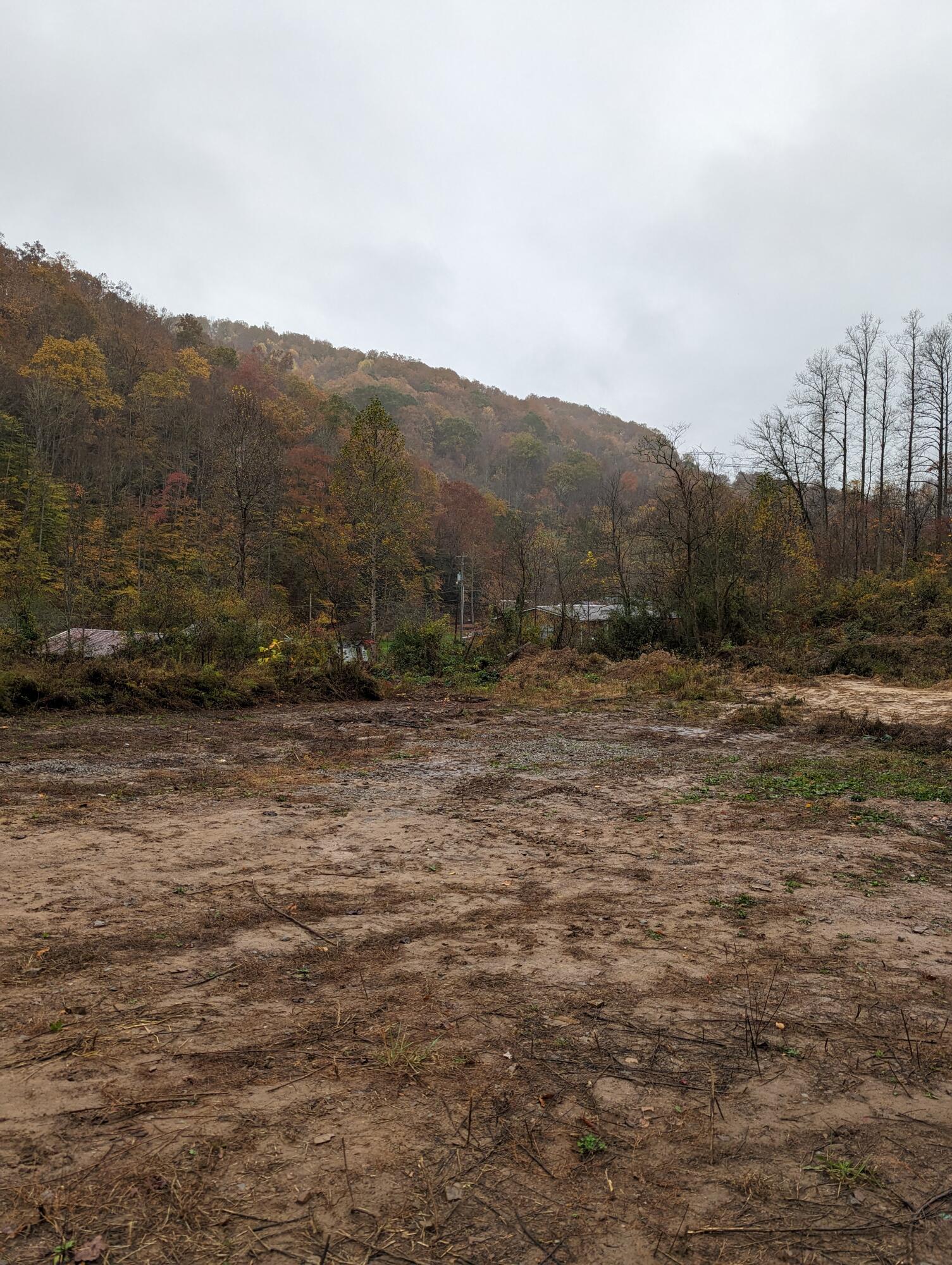 1128 Left Poor Valley Road Pennington Gap, VA 24277 - Photo 17 of 30 PXL_20231030_180302088