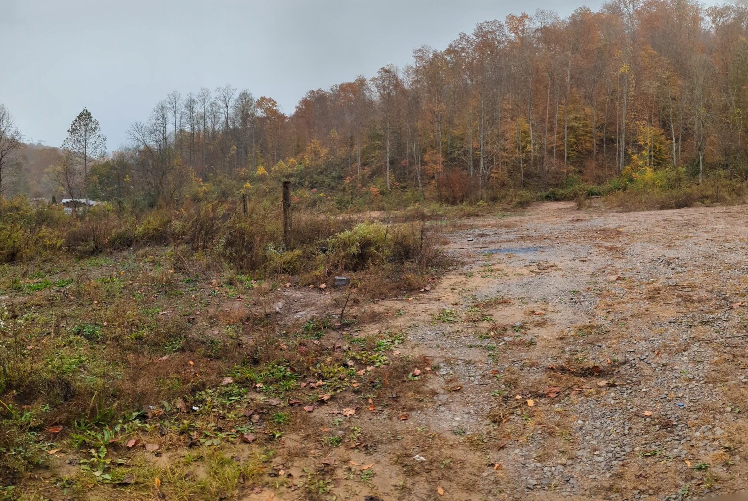 1128 Left Poor Valley Road Pennington Gap, VA 24277 - Photo 27 of 30 PXL_20231030_175720115.PANO