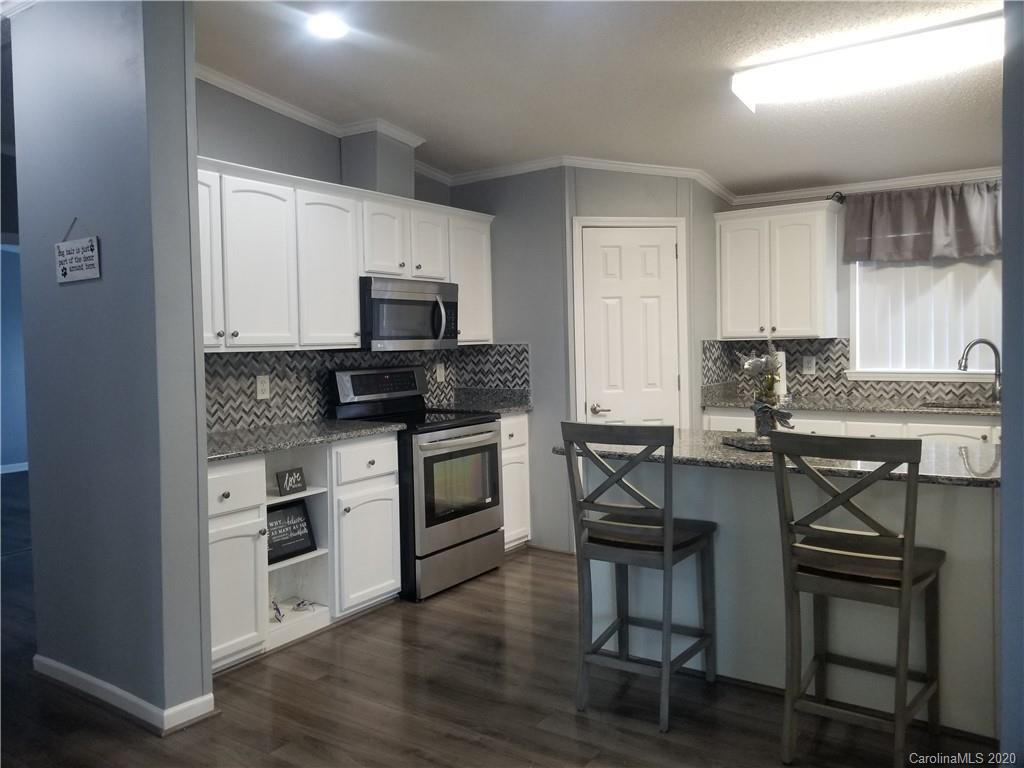 149 Hub Carpenter Road Bessemer City, NC 28016 - Photo 9 of 47 Gallery Image 9