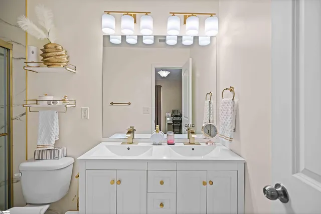 $275,000 | 743 Cannonsburg Drive, Duncan, SC 29334