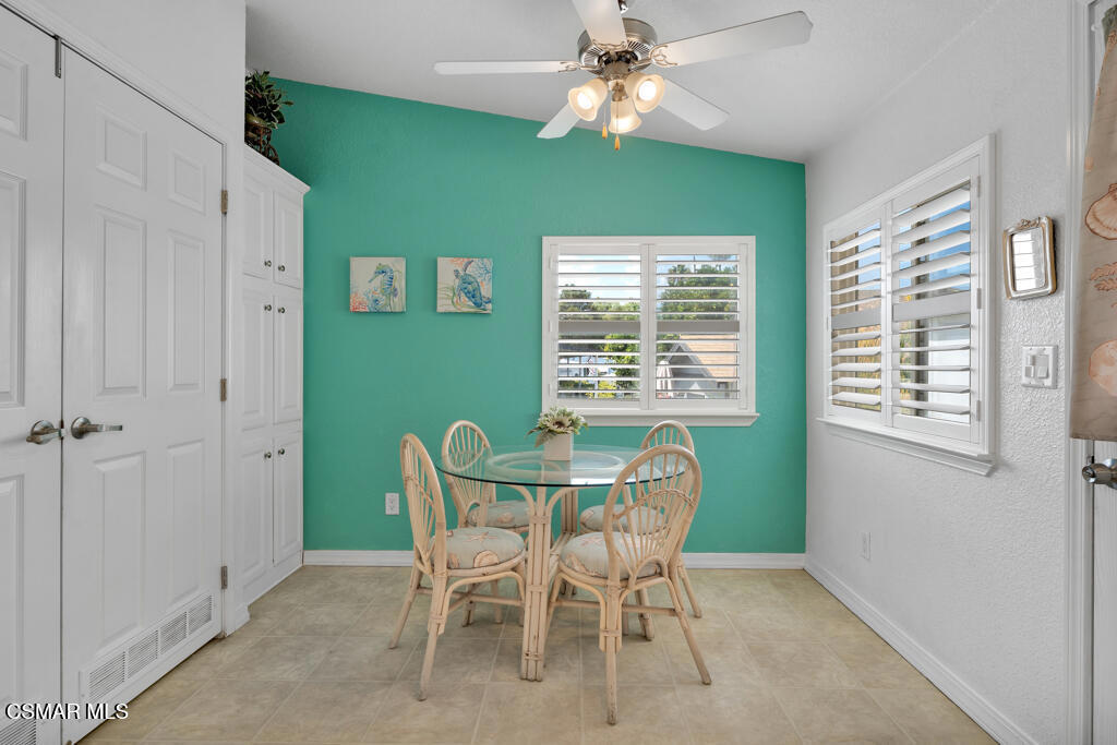 195 Tierra Rejada Road, Unit 180 Simi Valley, CA 93065 - Photo 13 of 39