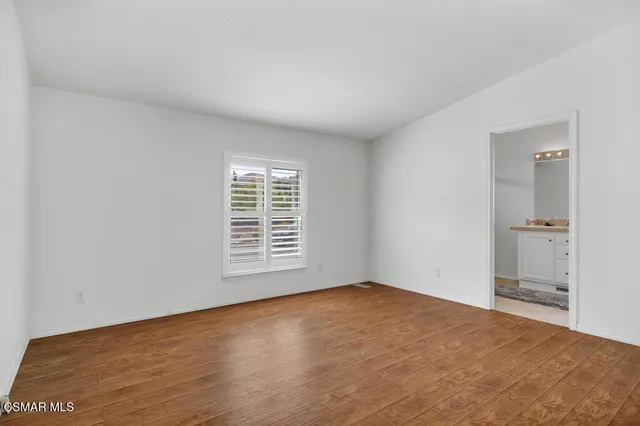 $329,900 | 195 Tierra Rejada Road, Unit 180, Simi Valley, CA 93065